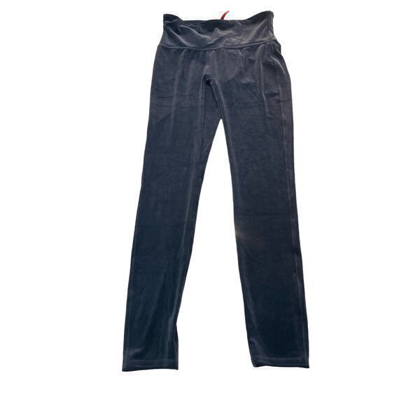 Spanx Velvet Leggings in Classic Navy Size Medium - Picture 3 of 9